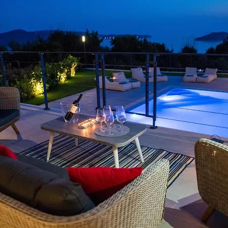 Island View Villa
